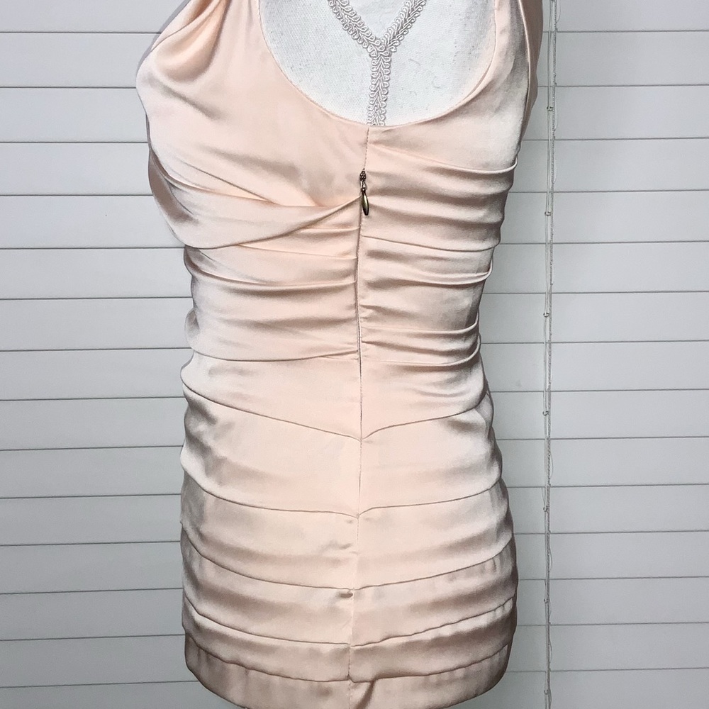 Express Layered Top Square Neck - Picture 2 of 3